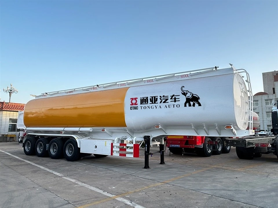 Semi-remorque-citerne à carburant à 4 essieux de 54 000 litres