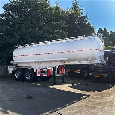 Semi-remorque pétrolière de haute qualité de pétrolier de 2 essieux de remorque semi-remorque adaptée aux besoins du client